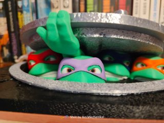 Tortugas Ninja '90. Portada película. 25*25*6cm