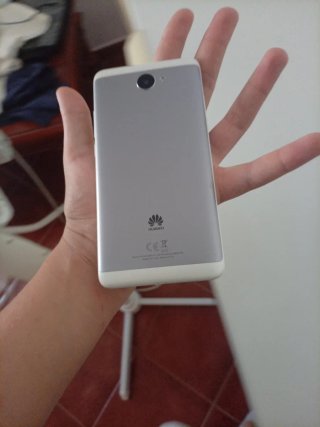 Huawei L21 Plata y Blanco