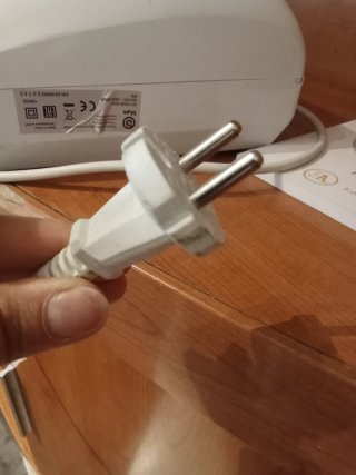 Calefactor eléctrico blanco