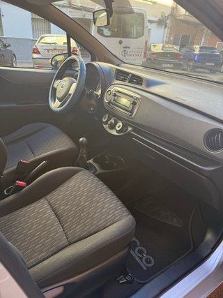 Toyota Yaris 2014