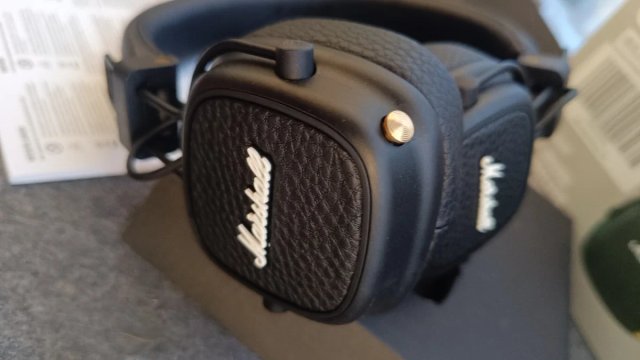 Fones de ouvido Marshall MAJOR III Bluetooth
