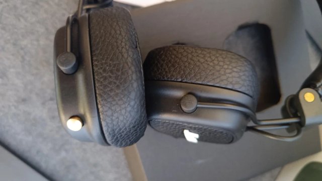 Fones de ouvido Marshall MAJOR III Bluetooth