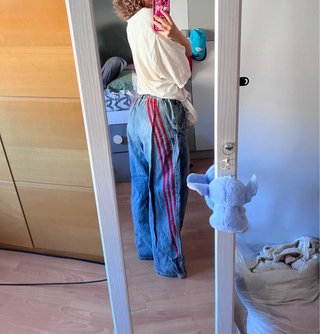 Pantalones Baggy