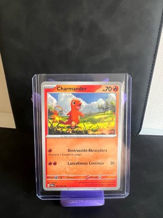 Pikachu + Charmander Destinos de Paldea (Español)