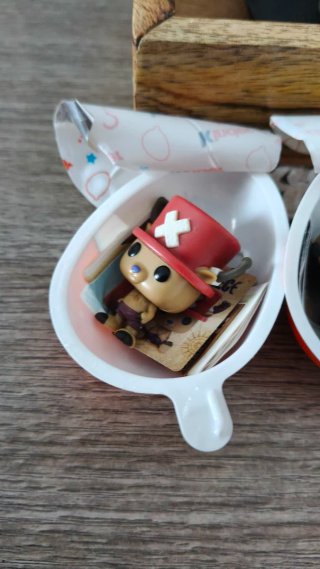Kinder Joy One Piece Funko Pop