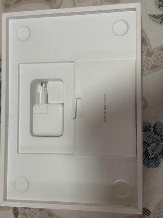MacBook Air M3 8GB 256GB Plata