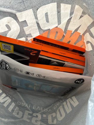 Lote Protectores Pantalla Spigen iPhone SE/7 y más