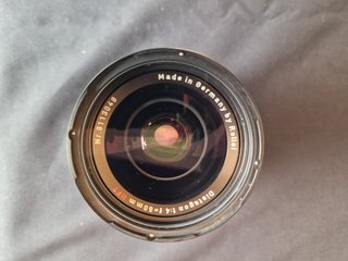Rolleiflex 6006 + 2 objetivos, cargador y baterías