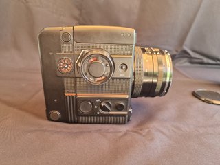 Rolleiflex 6006 + 2 objetivos, cargador y baterías