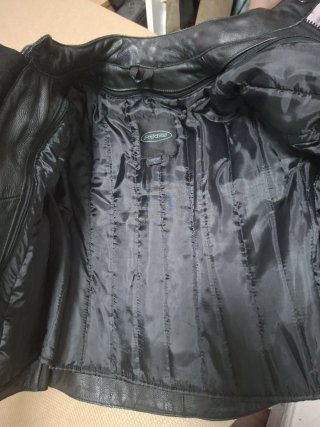 Chaqueta de moto de cuero negra talla L