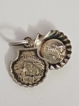 Preciosa Medalla de plata Devocional Covadonga