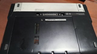 Portátil Dell Latitude E4200 para piezas o reparar