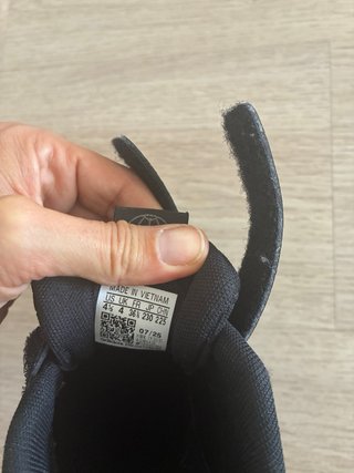 Zapatillas Adidas niño piel negras Talla 36.5