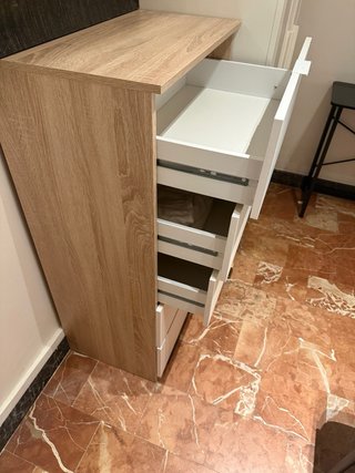 Cómoda Habitdesign Alaya 5 cajones roble y blanco