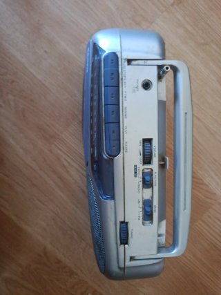 Radio Cassette Sanyo Azul/Plata