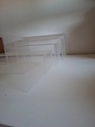 Estantería metacrilato transparente
