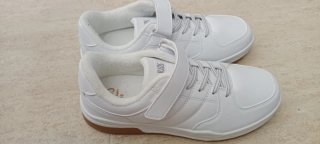 Zapatillas niño blancas talla 39