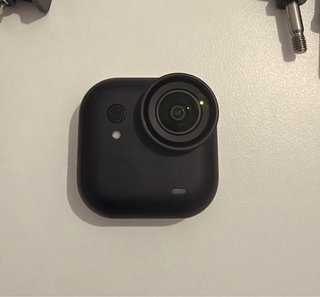 Cámara Insta360 GO Ultra Negra