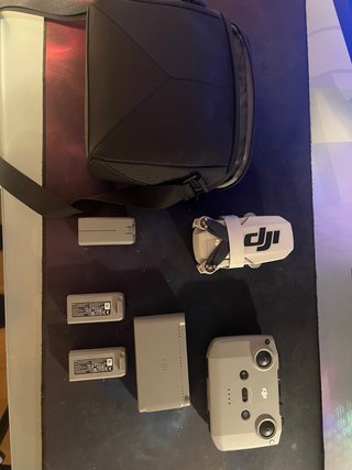 Dron DJI Mini 2 SE + Accesorios
