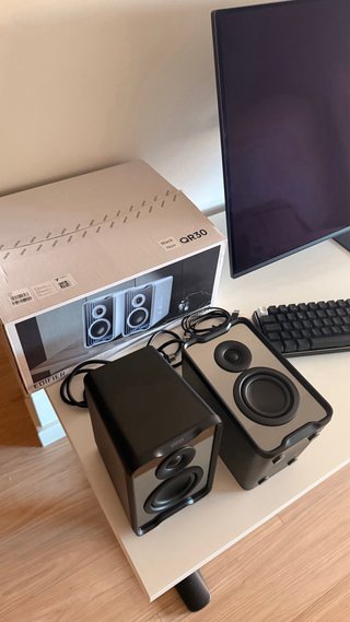 Altavoces Edifier QR30 Negros
