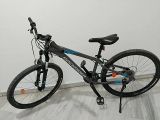 Bicicleta Rockrider 24 Gris