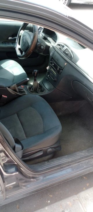 Renault Laguna 2006  PEGATINA B