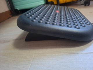 Set Estudio IKEA: Mesa, Silla y Reposapiés