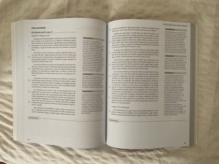 Paideia. Textos de Filosofía para la PAU. Madrid