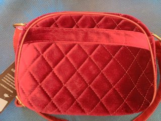 NUEVO! BOLSO TERCIOPELO GIOVANNA MILANO. Sin estre