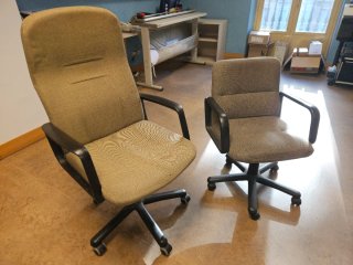 Sillas de oficina beige
