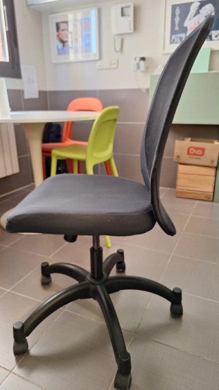 Silla de oficina Ikea Flintan negra