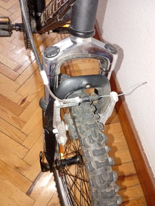 Vendo bicicleta infantil 20 pulgadas.