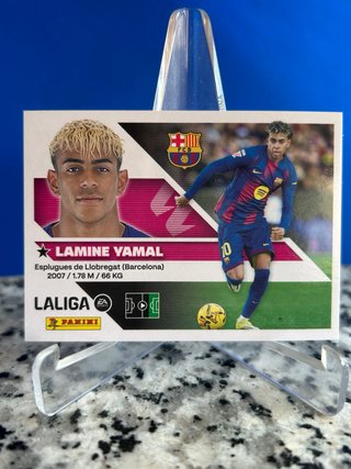 Cromo Lamine Yamal liga este 26 27