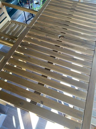Mesa exterior Ikea NAMMARO con banco y sillas