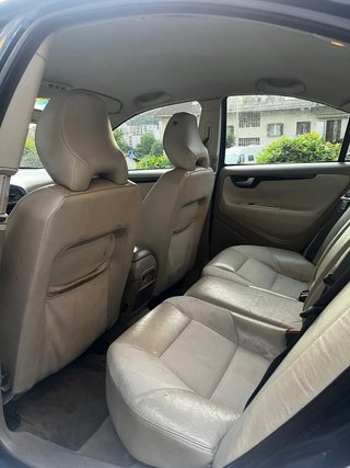 Volvo S60 d5 163cv etiqueta b amarilla
