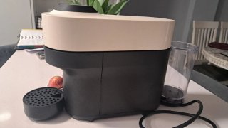 Cafetera Nespresso Vertuo Pop Krups. Nueva