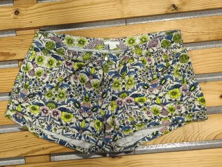 Pantalón corto estampado floral