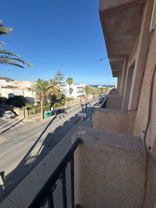 Alquiler piso reformado en Carboneras. Centro !!
