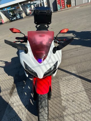 Honda CBR500R 2015 Roja y Blanca
