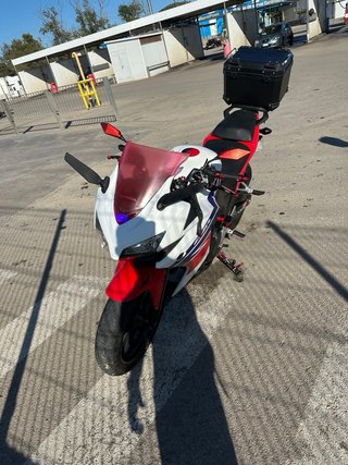 Honda CBR500R 2015 Roja y Blanca
