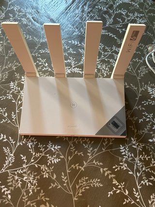 Router HUAWEI WiFi AX3 Quad-Core Como nuevo