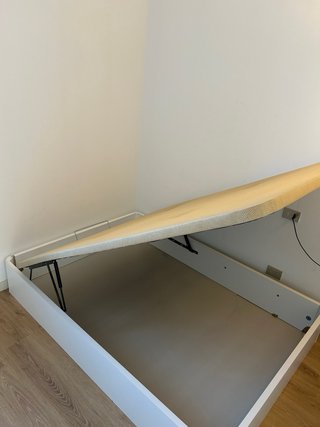 Cama canapé abatible 140x190, agrietada, recoger