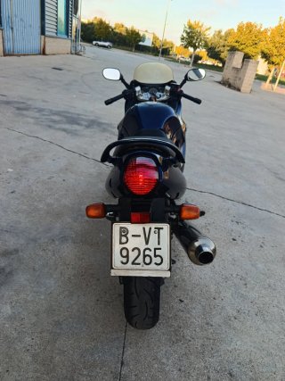 Suzuki GSX750F 1999