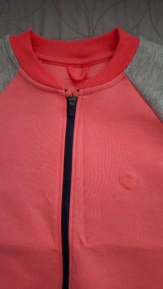 Chaqueta niña coral y gris