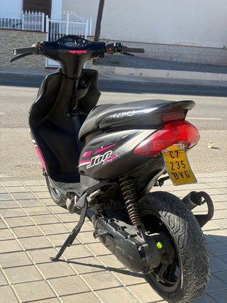 Yamaha Jog RR