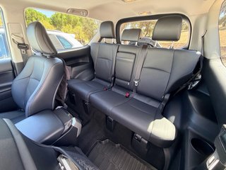 Toyota Land Cruiser 150 2023