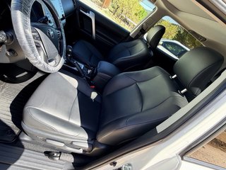 Toyota Land Cruiser 150 2023
