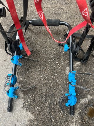 Portabicicletas de portón