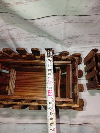 Cestas de madera decorativas