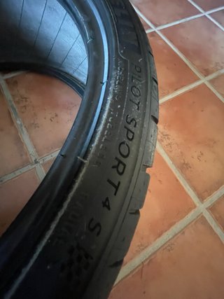 Michelin Pilot Sport 4S
